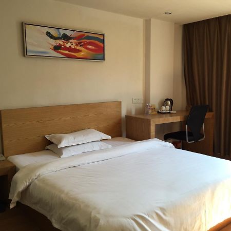 Loft Inn Qingyuan Lianjiang Road Branch Qingyuan (Guangdong) Exterior foto